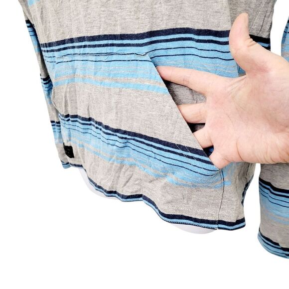 2/$20 Oakley Blue & Grey Hoodie Top Size: Small - Picture 8 of 11